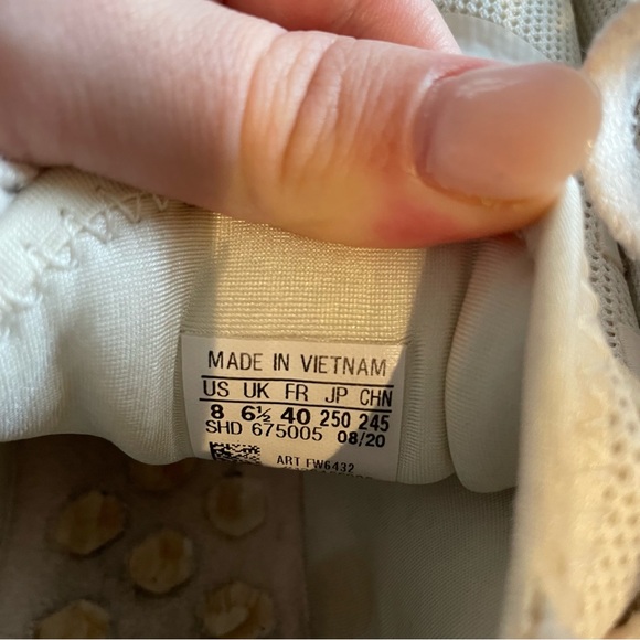 Adidas NMD Shoes - Size 8 - Picture 7 of 7